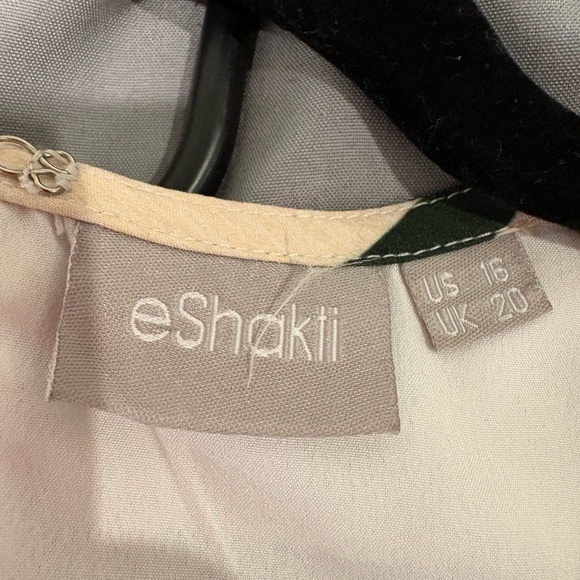 Three Dress Bundle Size 16 - Picture 5 of 11